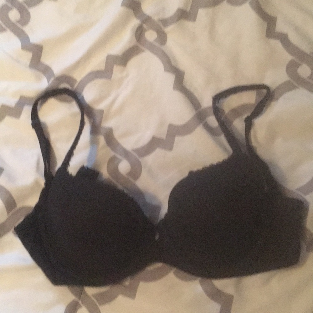 Black Body by Victoria 32D bra